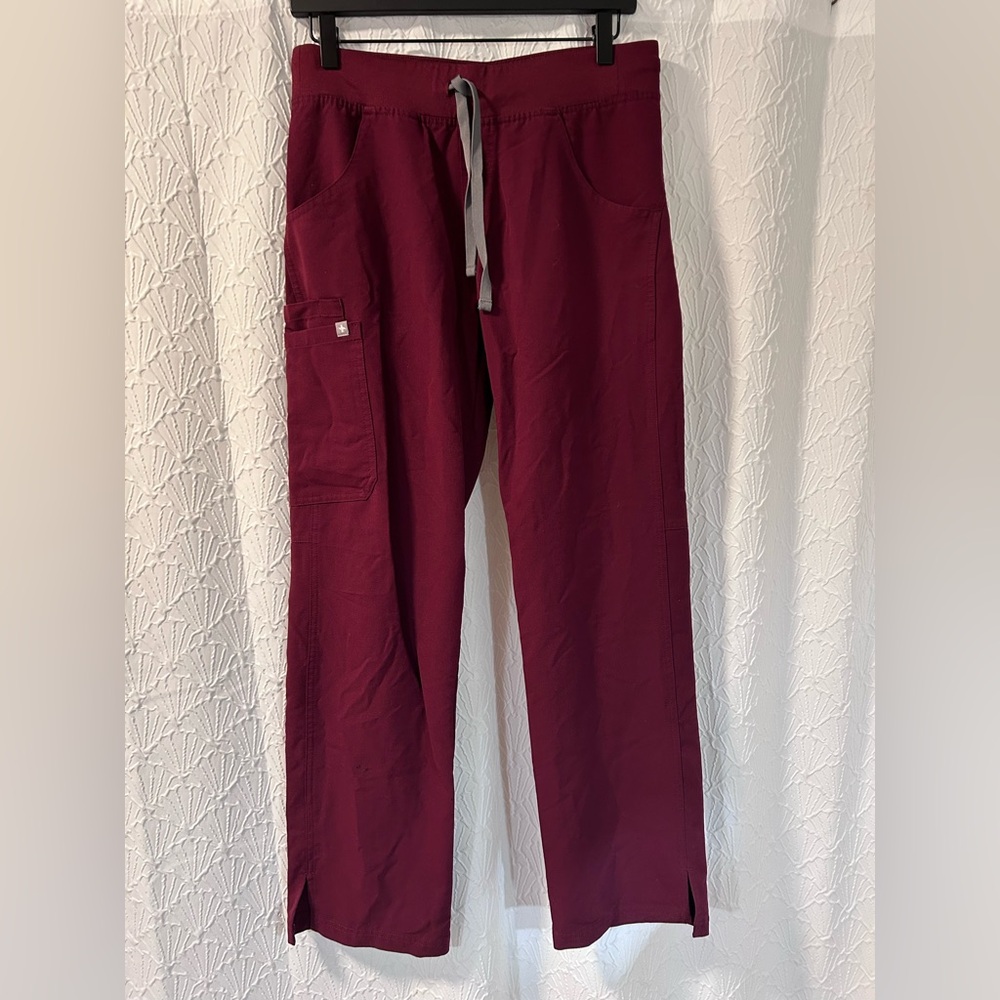 Figs Women’s Kade Burgundy scrub pants